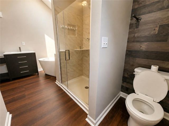 3205 N Black Forest Avenue, Blue Springs, MO 64015
