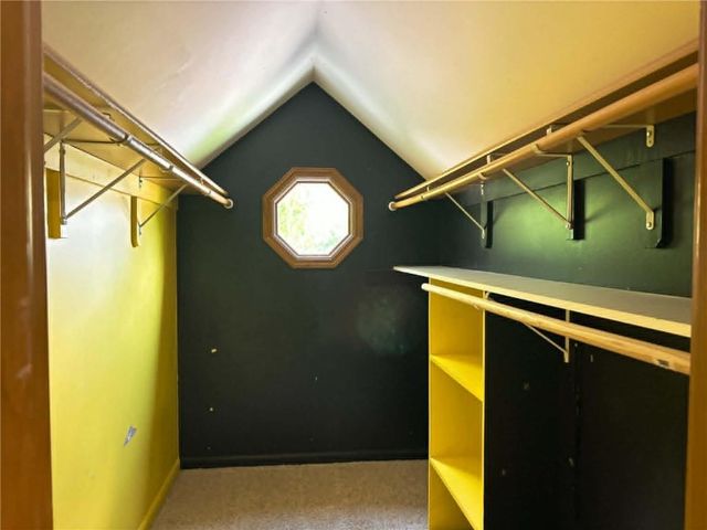 3205 N Black Forest Avenue, Blue Springs, MO 64015