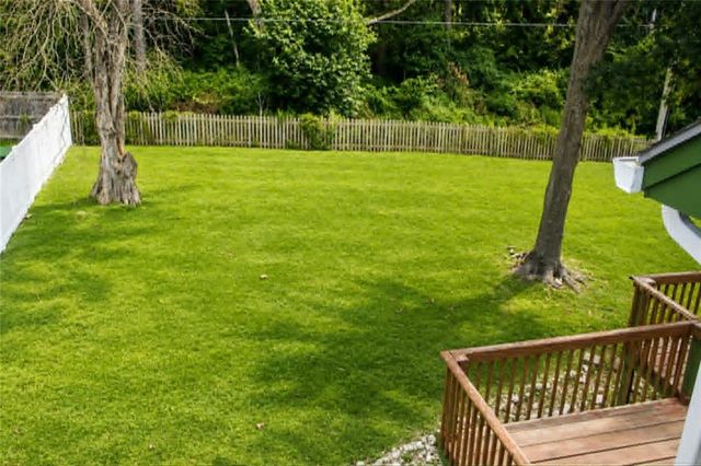 3205 N Black Forest Avenue, Blue Springs, MO 64015