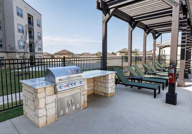 2551 N Guadalupe ST 5308, Seguin, TX 78155