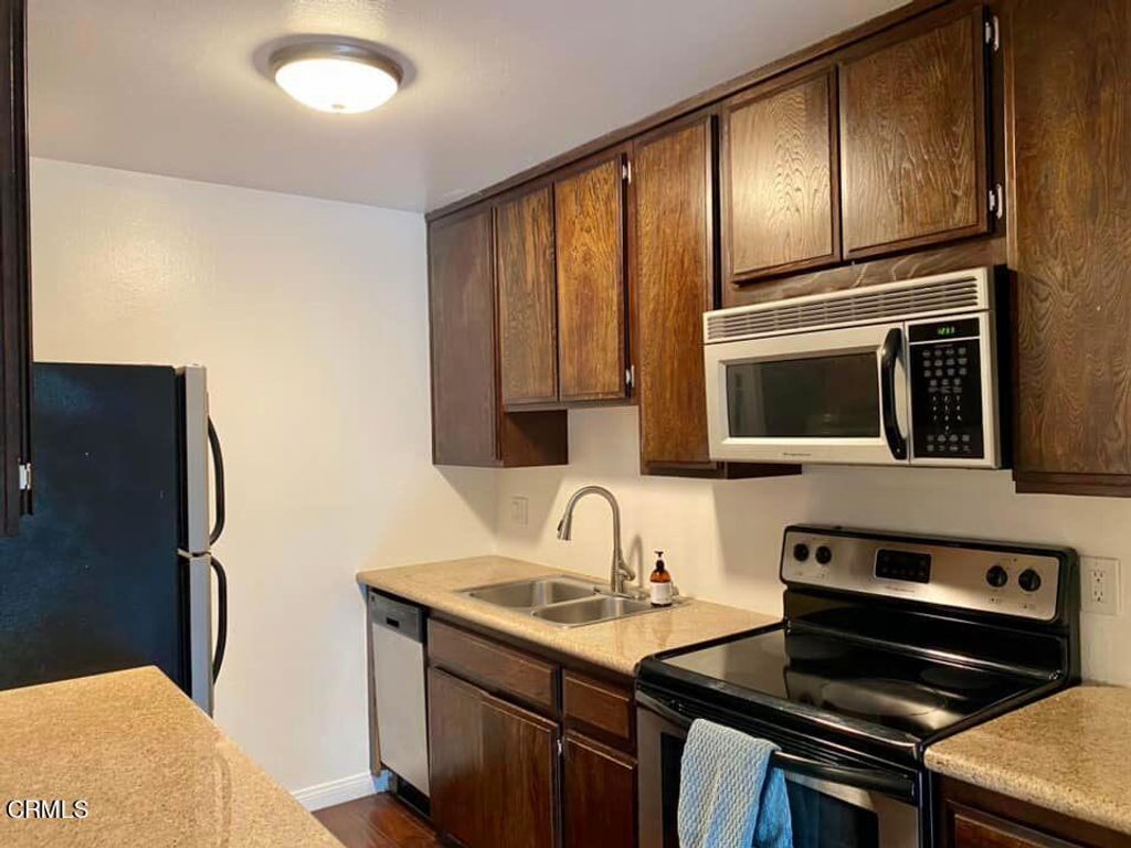 5850 Benner Street 201, Los Angeles, CA 90042
