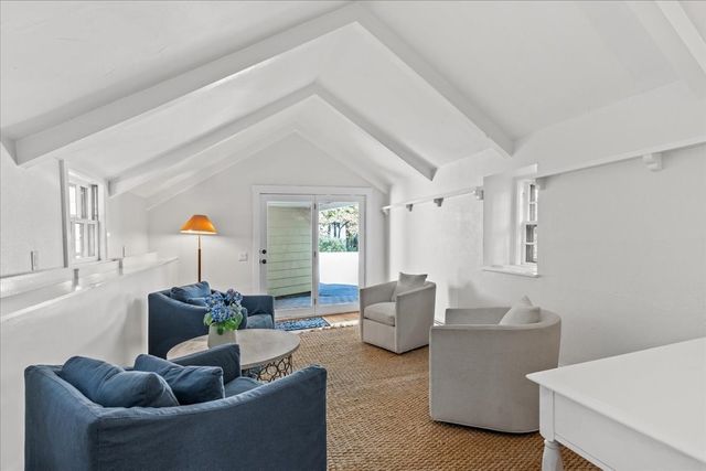 8 Forest Ave, Cohasset, MA 02025
