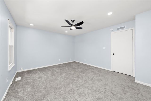 1106 W 61st Avenue, Merrillville, IN 46410