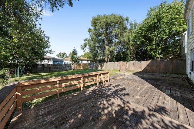 1106 W 61st Avenue, Merrillville, IN 46410