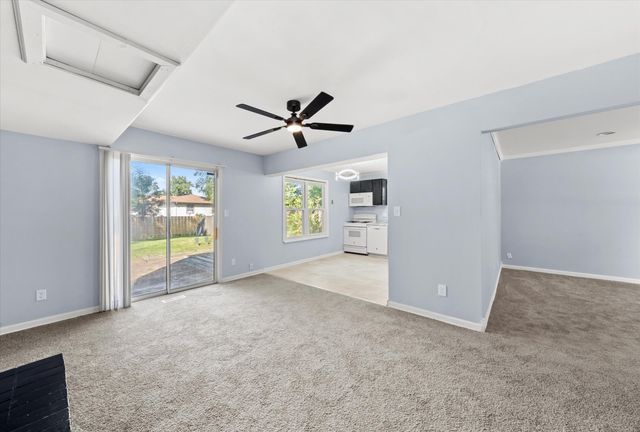 1106 W 61st Avenue, Merrillville, IN 46410