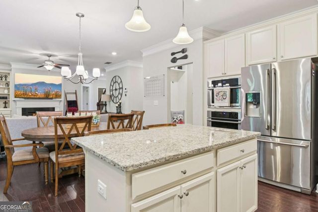 1177 Smithwell Point NW, Kennesaw, GA 30152