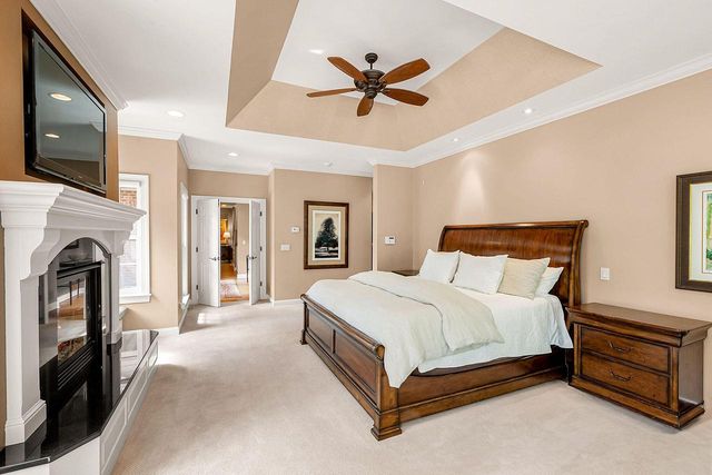 1240 Lakeside DRIVE, Elm Grove, WI 53122