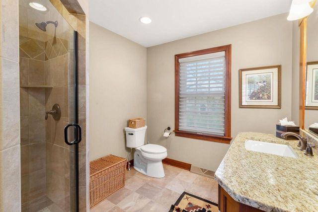 1240 Lakeside DRIVE, Elm Grove, WI 53122