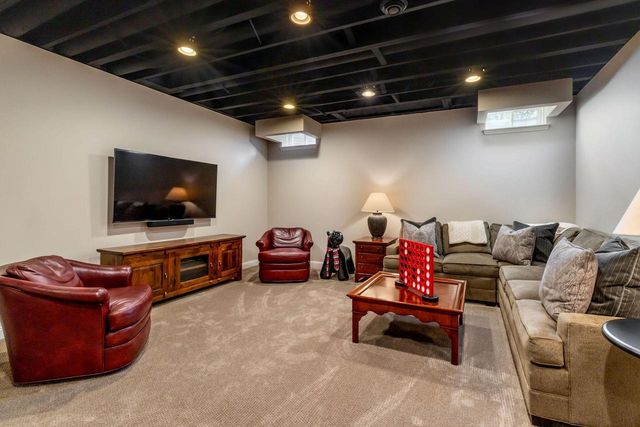 1240 Lakeside DRIVE, Elm Grove, WI 53122