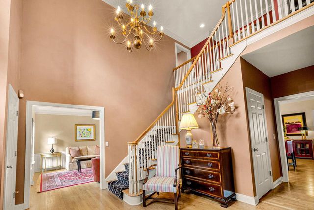 1240 Lakeside DRIVE, Elm Grove, WI 53122