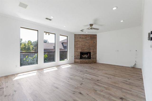 2601 Kimberly Drive, Grapevine, TX 76051