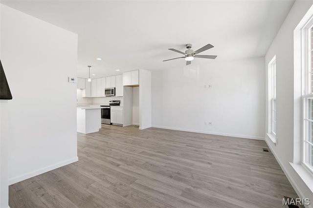 162 Sunset Terrace Drive, O'fallon, MO 63385
