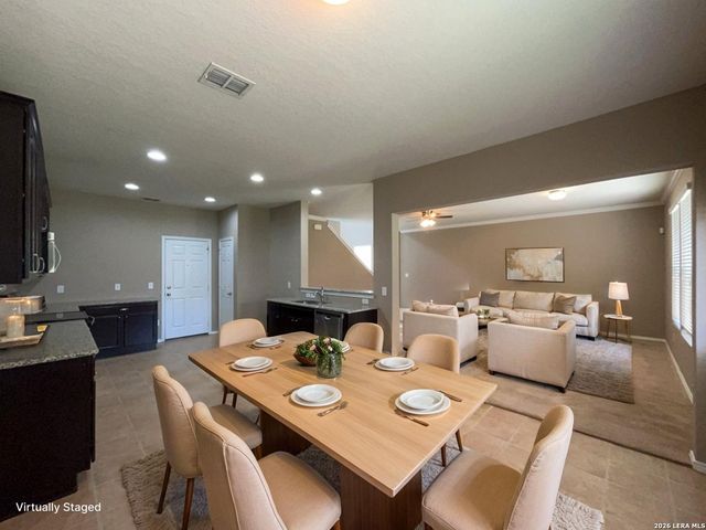 11838 Twin Oaks Path, San Antonio, TX 78254