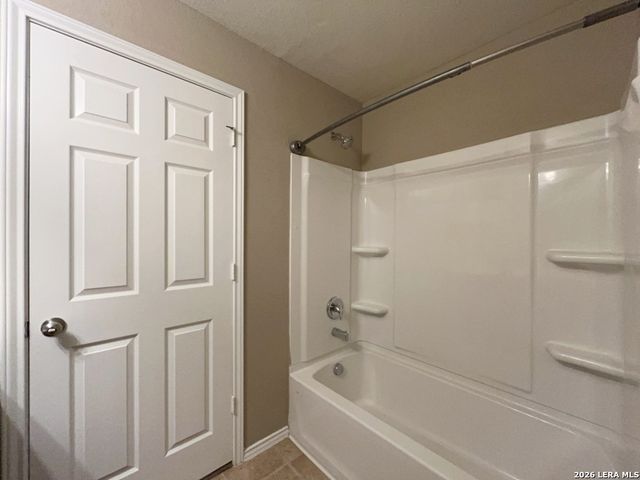 11838 Twin Oaks Path, San Antonio, TX 78254