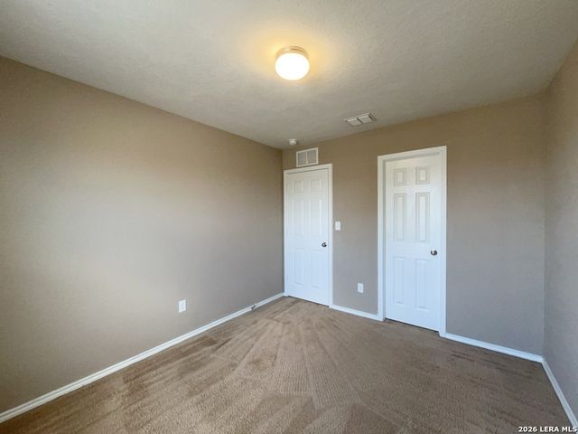 11838 Twin Oaks Path, San Antonio, TX 78254