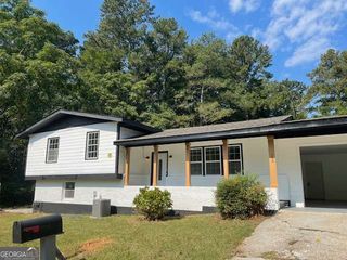 250 Rockdale Drive, Conyers, GA 30013