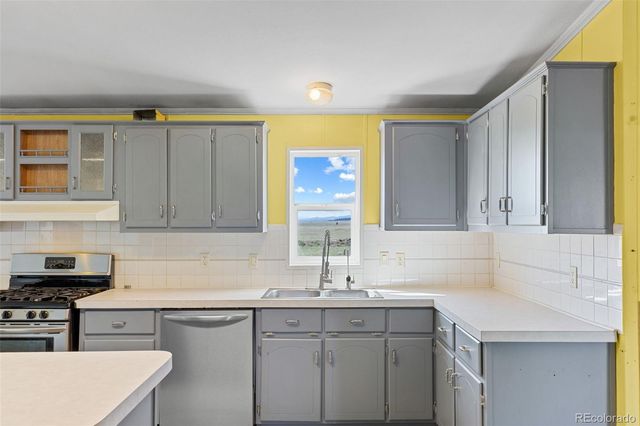 1840 High Creek Drive, Hartsel, CO 80449