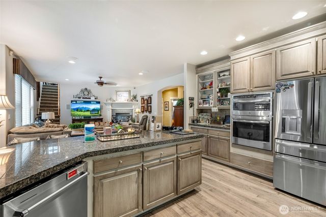 27565 265th Court SE, Ravensdale, WA 98051