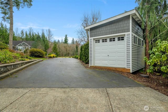 27565 265th Court SE, Ravensdale, WA 98051