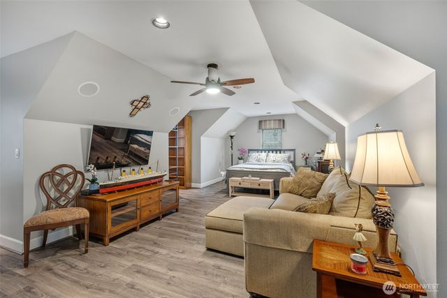 27565 265th Court SE, Ravensdale, WA 98051