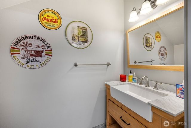 27565 265th Court SE, Ravensdale, WA 98051