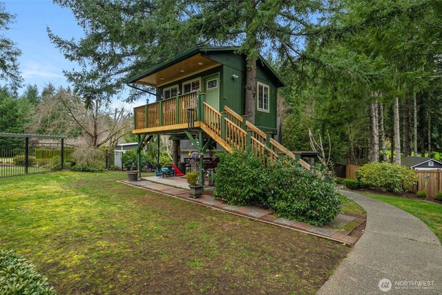 27565 265th Court SE, Ravensdale, WA 98051