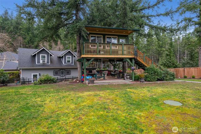 27565 265th Court SE, Ravensdale, WA 98051