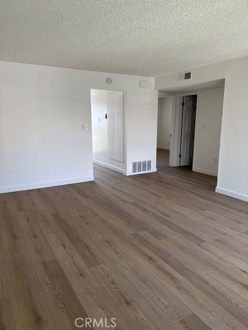 755 E Date, Brea, CA 92821