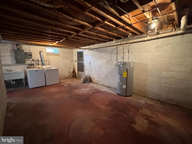 44 SUNSET AVENUE, Chambersburg, PA 17202