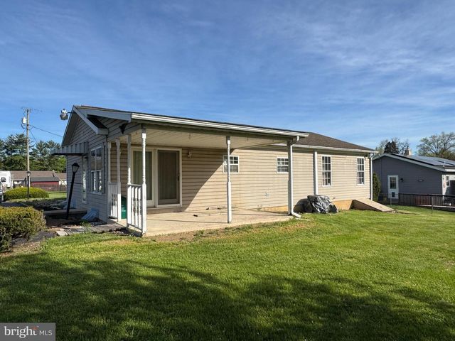 44 SUNSET AVENUE, Chambersburg, PA 17202
