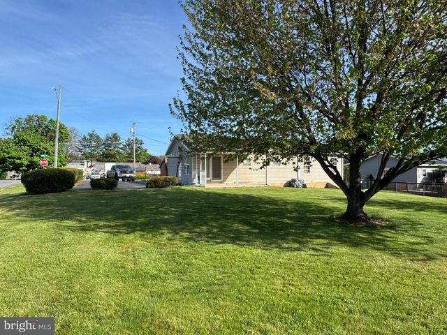 44 SUNSET AVENUE, Chambersburg, PA 17202