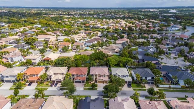 17407 SW 36th St, Miramar, FL 33029