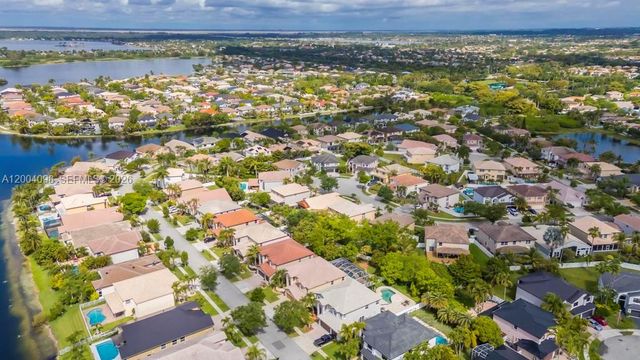 17407 SW 36th St, Miramar, FL 33029