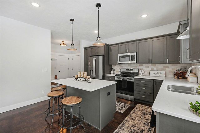 9073 W Colby Road, Greenville, MI 48838