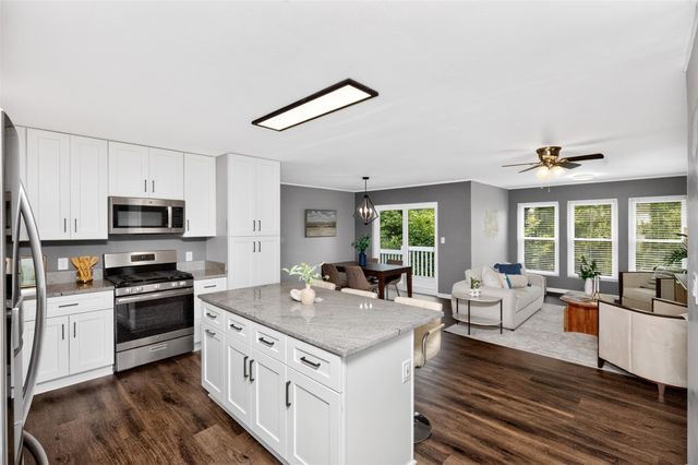 19516 515th Avenue, Ames, IA 50014