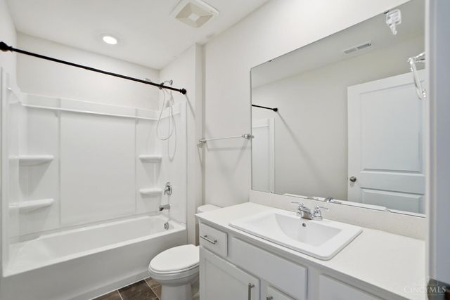 4980 Lakeview Drive, Hamilton Twp, OH 45152