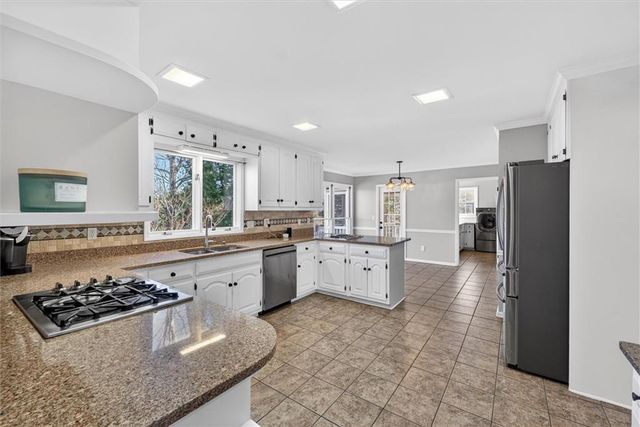 1111 Honeysuckle Drive, Canton, GA 30114