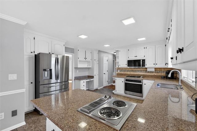 1111 Honeysuckle Drive, Canton, GA 30114