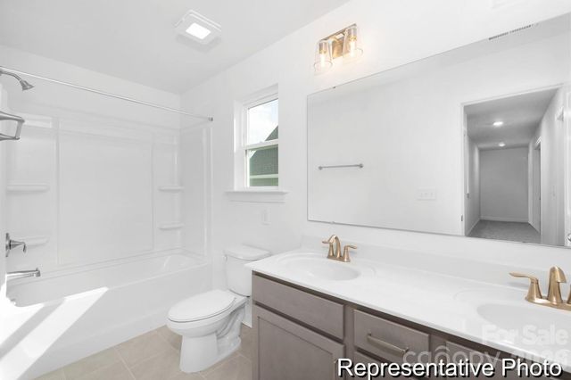 1823 Hunter Oaks Lane 61, Lincolnton, NC 28092