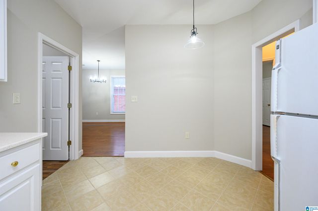 1525 JACOBS CIRCLE, Vestavia Hills, AL 35216