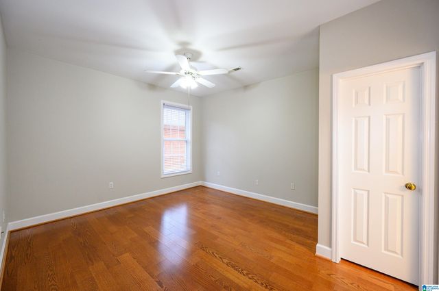 1525 JACOBS CIRCLE, Vestavia Hills, AL 35216