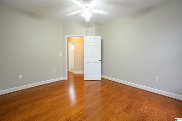 1525 JACOBS CIRCLE, Vestavia Hills, AL 35216