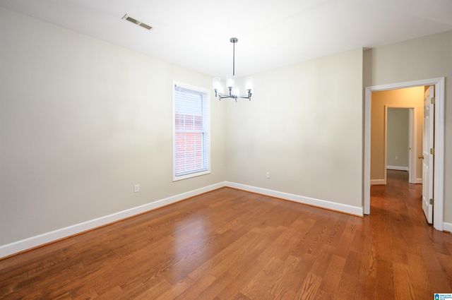 1525 JACOBS CIRCLE, Vestavia Hills, AL 35216