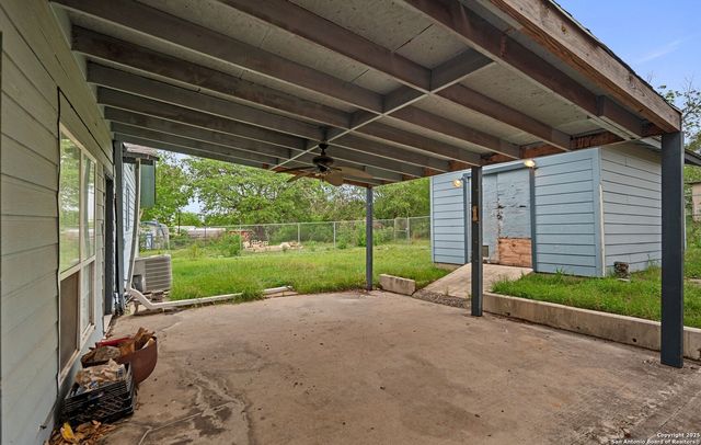 6238 Big Valley, San Antonio, TX 78242