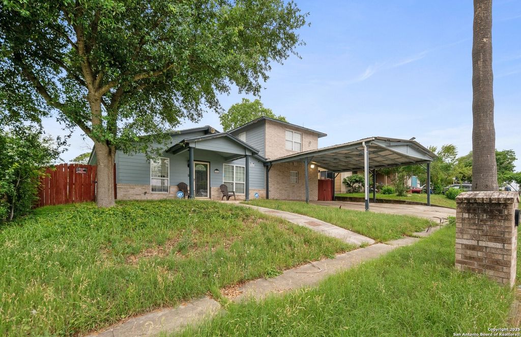 6238 Big Valley, San Antonio, TX 78242