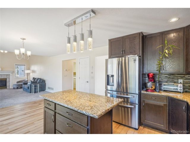 4913 Smallwood Ct, Fort Collins, CO 80528