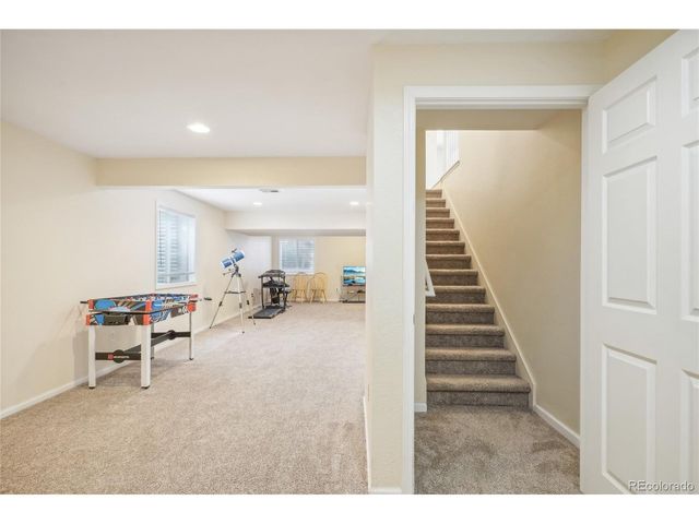 4913 Smallwood Ct, Fort Collins, CO 80528
