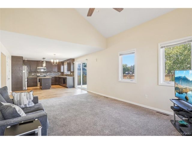 4913 Smallwood Ct, Fort Collins, CO 80528
