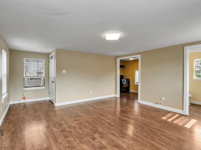 1411 Lawson Street, Houston, TX 77023