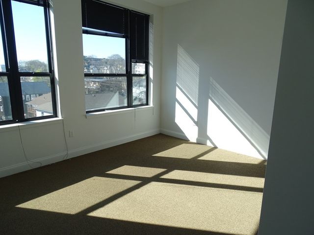 68 Beale 308, Quincy, MA 02170